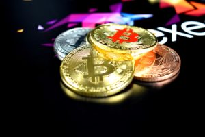 BSV взлетел на 95%, бросив вызов своим оригинальным биткоин-деньгам в топ-5